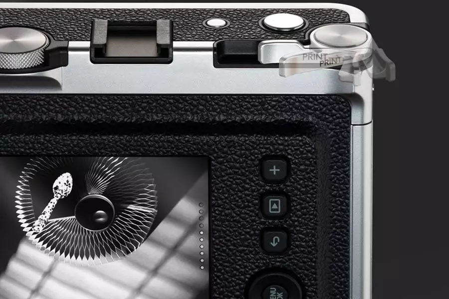 Aparat FujiFilm Instax mini EVO brązowy